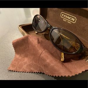 Vintage Woman’s Coach Sunglasses